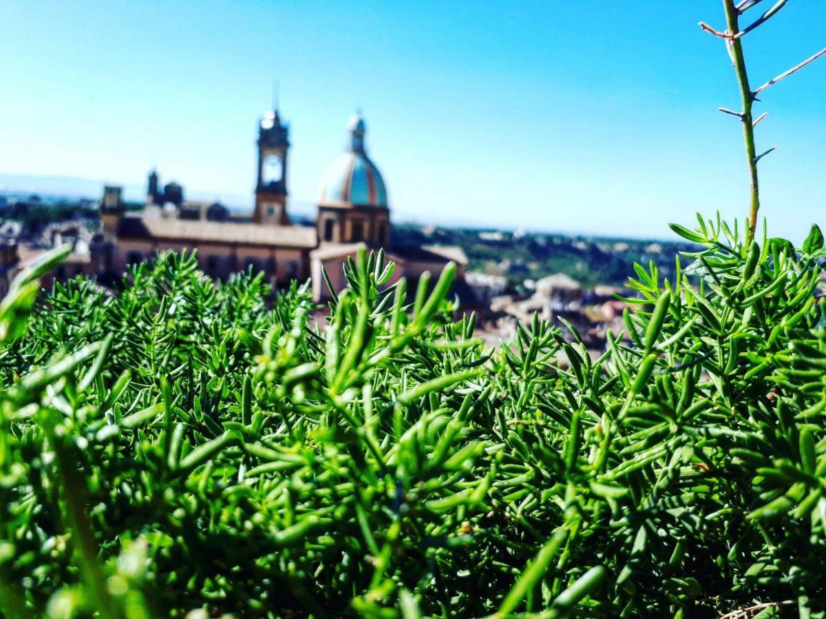 B&B Attico Taranto Caltagirone Kültér fotó